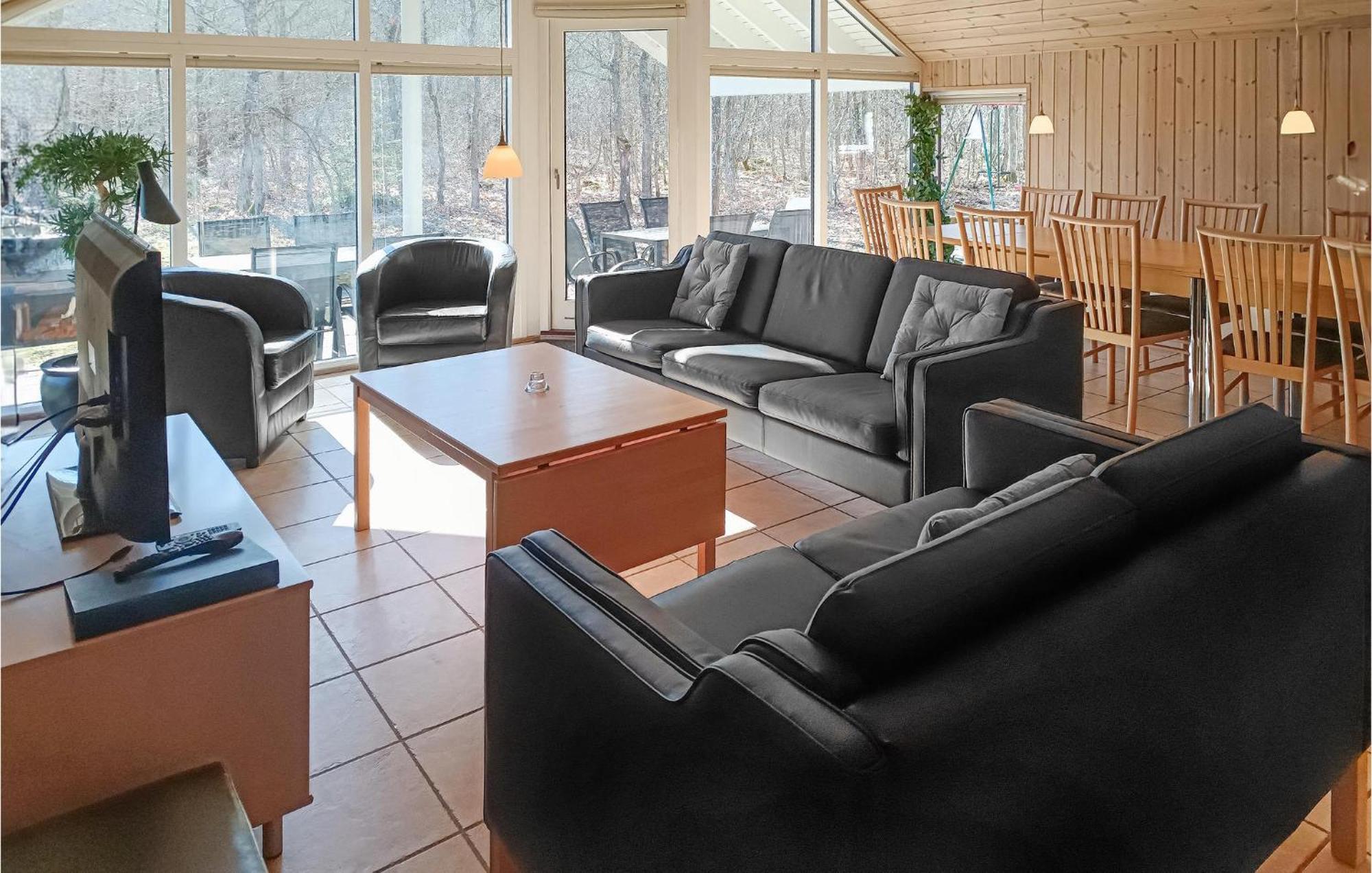 Beautiful Home In Koepingsvik With Kitchen Экстерьер фото